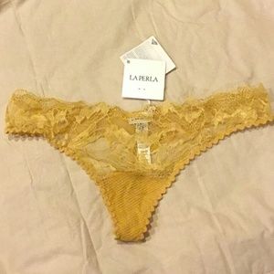 La Perla Lace Thong Brand New With Tags ITALY Sz L